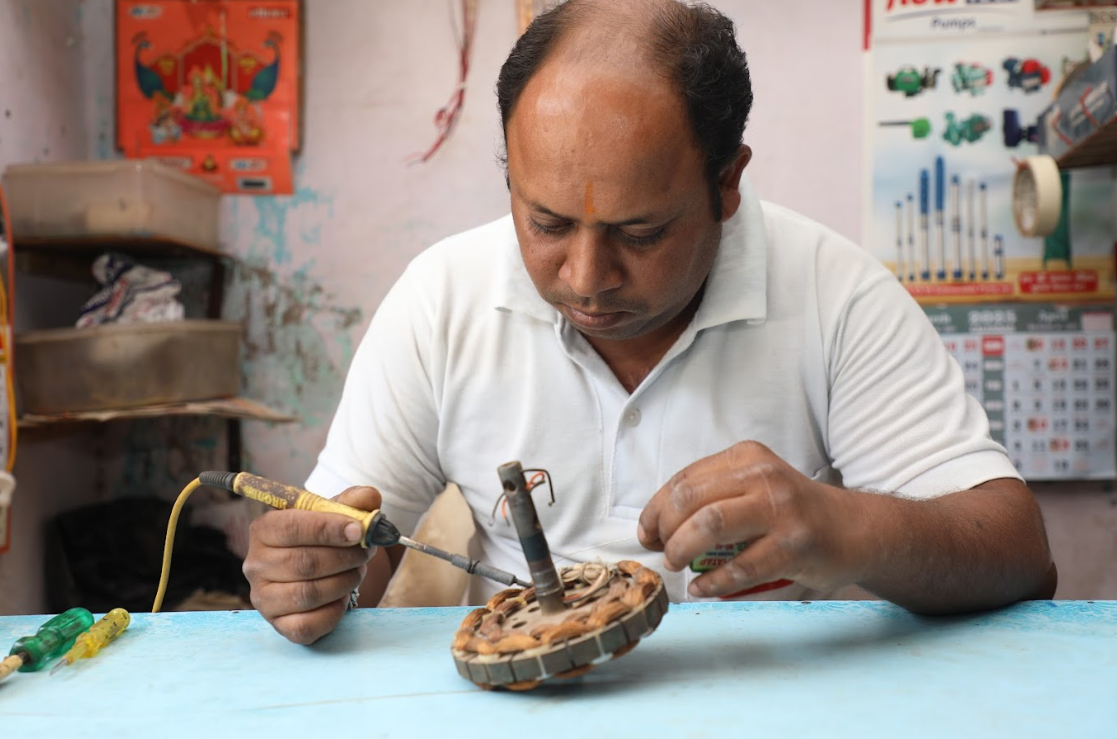 The Electrician Whose Faith Rewired His Future